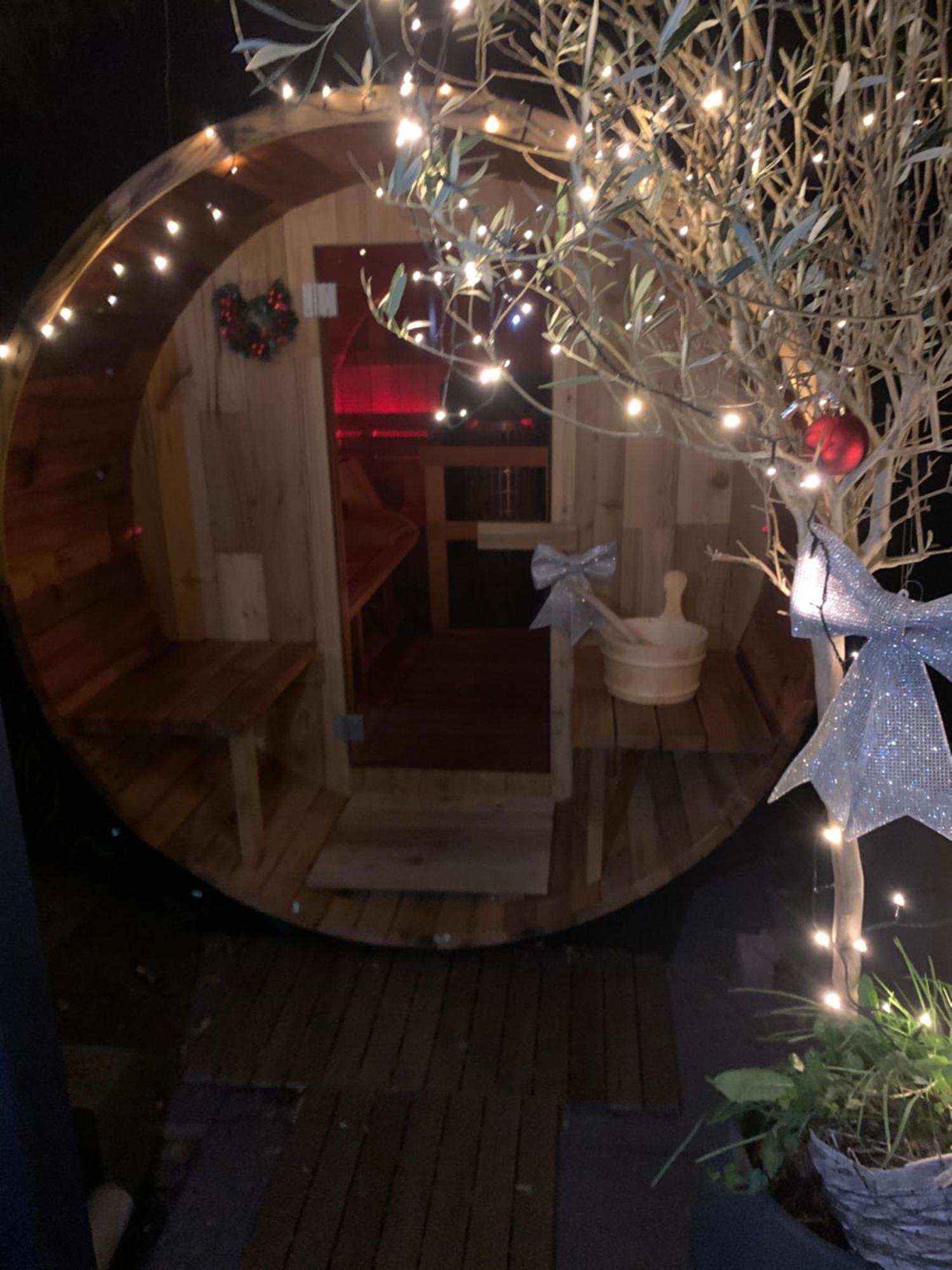 Romantisch Wellness Appartement Met Prive Hottub Sauna Gamesroom Den Ham エクステリア 写真